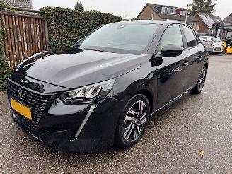 krockskadad bil auto Peugeot 208 1.2 75 SPORT 2023 2023/6