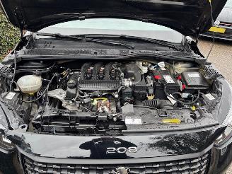 Peugeot 208 1.2 75 SPORT 2023 picture 14