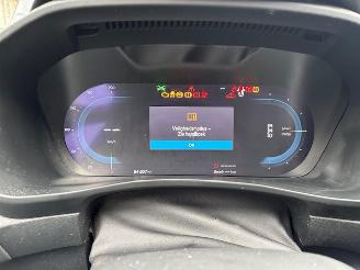 Volvo C-40 69 KWH Extended Range Plus picture 15