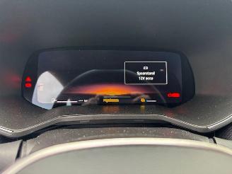 Renault Clio 1.6 E FULL-HYBRID ESPERIT-ALPINE 145 picture 13