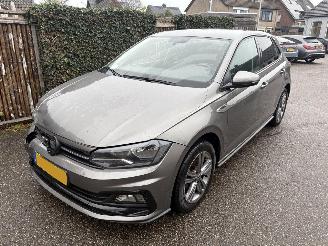 damaged passenger cars Volkswagen Polo R-LINE EDITION TSI 12-07-2021 95PK 2021/7