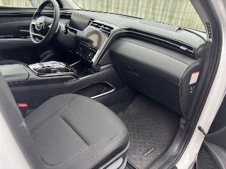 Hyundai Tucson 1.6 T-GDI PHEV PLIG-INN HYBRIDE 4WDRIVE picture 11