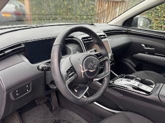 Hyundai Tucson 1.6 T-GDI PHEV PLIG-INN HYBRIDE 4WDRIVE picture 14