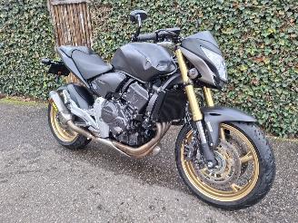 Honda CB 600 F HORNET picture 2