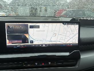 BMW 5-serie 520I EXE 205 PK  SEDAN picture 17