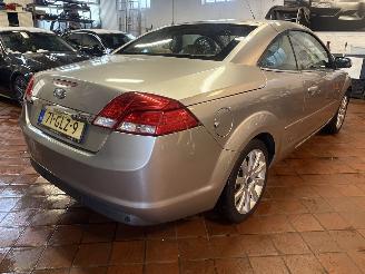 Ford Focus CABRIO 145PK AUTOMAAT NAP picture 4