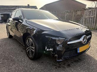 Mercedes A-klasse 250 e HYBRID PANO-AUTOMAAT-SFEER-VOL LEER-BURMESTER AUDIO picture 5