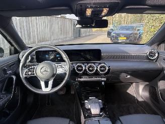 Mercedes A-klasse 250 e HYBRID PANO-AUTOMAAT-SFEER-VOL LEER-BURMESTER AUDIO picture 11