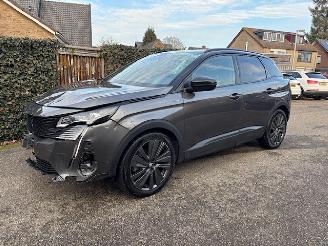 Peugeot 3008 1.6 HYbrid 4 300GT 244 PK 4X4 picture 5