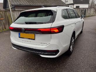 Volkswagen Passat 1.5 eHybrid SPORT AUTOMAAT 225 PK picture 11