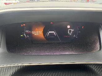 Peugeot 2008 1.2 PURETECH GT AUTOMAAT 131PK picture 16