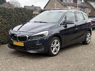 Schadeauto BMW 2-serie 225xe iPerformance High Executive AUTOMAAT 174PK LEER 2018/6