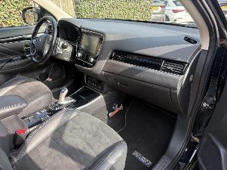 Mitsubishi Outlander 2.4 PHEV Intense+ HYBRIDE HALFLEER PANO AIRO KIT AUTOMAAT 210PK picture 13