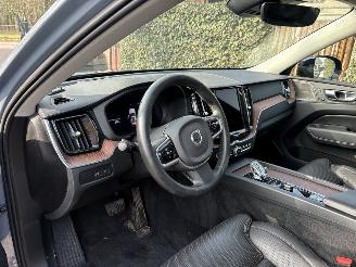 Volvo Xc-60 2.0 T6 PLUG-IN AWD 388 PK ULTIMATE PANORAMA LEER VOLL picture 17