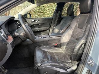 Volvo Xc-60 2.0 T6 PLUG-IN AWD 388 PK ULTIMATE PANORAMA LEER VOLL picture 18