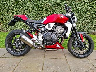 Unfall Kfz Motorrad Honda  CB1000R SC-R Custom Naked Race 2018/1