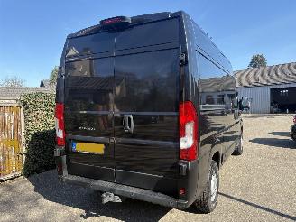 Peugeot Boxer 330 2.2 BlueHDi 140 L2H2 Premium 140PK geen schade picture 6