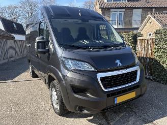 Peugeot Boxer 330 2.2 BlueHDi 140 L2H2 Premium 140PK geen schade picture 3