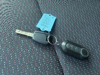 Peugeot Boxer 330 2.2 BlueHDi 140 L2H2 Premium 140PK geen schade picture 17