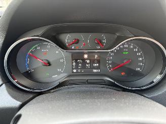 Opel Grandland 1.6 TURBO PLUG IN HYBRID AUTOMAAT 222PK picture 9