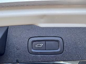 Volvo V-60 GEEN SCHADE 2.0 D MOMENTUM-LEER-PANO-AUTOMAAT-150PK-BOM VOL picture 12