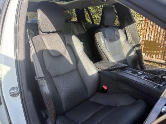 Volvo V-60 GEEN SCHADE 2.0 D MOMENTUM-LEER-PANO-AUTOMAAT-150PK-BOM VOL picture 21