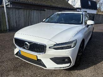 Volvo V-60 GEEN SCHADE 2.0 D MOMENTUM-LEER-PANO-AUTOMAAT-150PK-BOM VOL picture 7