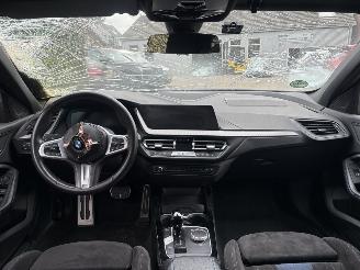 BMW 1-serie M-SPORT 140 PK  AUTOMAAT PANORAMA NAP !!! picture 24