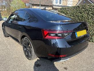 Skoda Superb PLUG IN HYBRID SPORTLINE 231PK AUTOMAAT VOLL OPTION picture 8