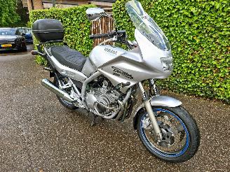 škoda motocykly Yamaha XJ 900 S DIVERSION 2002/6