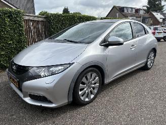 Honda Civic 1.8 EXECUTIVE AUTOMAAT 140PK picture 3