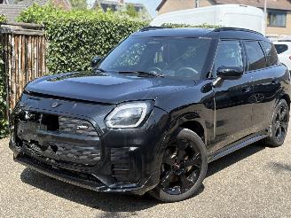 Mini Countryman SE ALL4 John Cooper Works M 66.5 kWh 330 PK picture 3