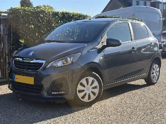 Schadeauto Peugeot 108 1.0 e-VTi Active 2020/7