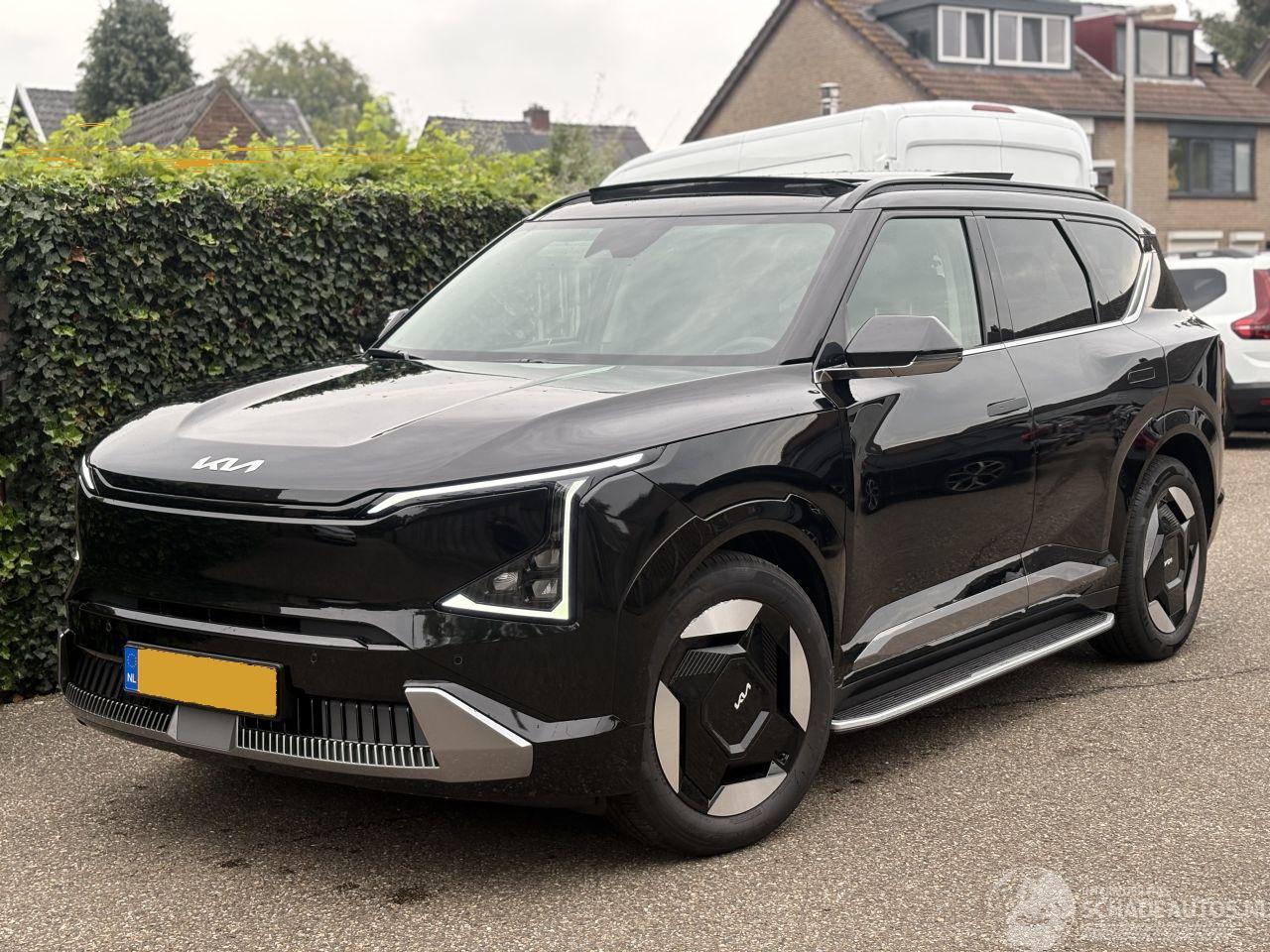Kia EV5 PLUS SPORT 81.4 KWH PANORAMA LEER NIEUW !!!