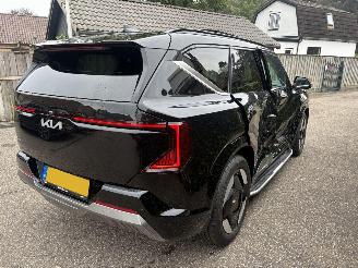 Kia EV5 PLUS SPORT 81.4 KWH PANORAMA LEER NIEUW !!! picture 6