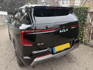 Kia EV5 PLUS SPORT 81.4 KWH PANORAMA LEER NIEUW !!! picture 8