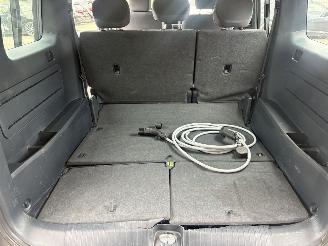 Kia PV5 EXE Passenger 71.2 KWH SPORT picture 11