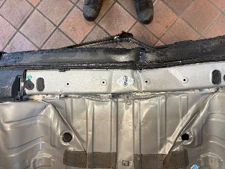 Kia PV5 EXE Passenger 71.2 KWH SPORT picture 12