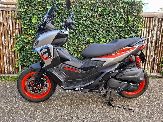 Aprilia  SR GT 200 SPORT picture 8