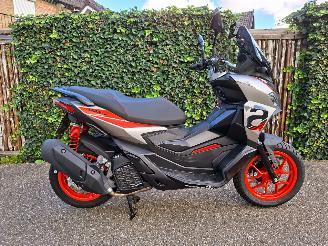 uszkodzony motocykle Aprilia  SR GT 200 SPORT 2025/10