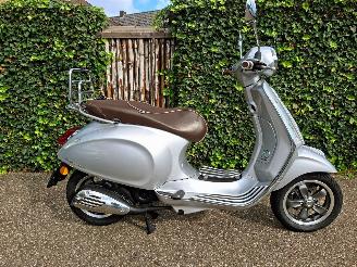 danneggiata scooter Vespa  PRIMAVERA 2017/12
