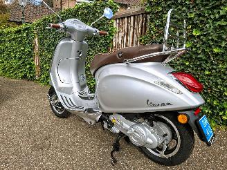 Vespa  PRIMAVERA picture 12