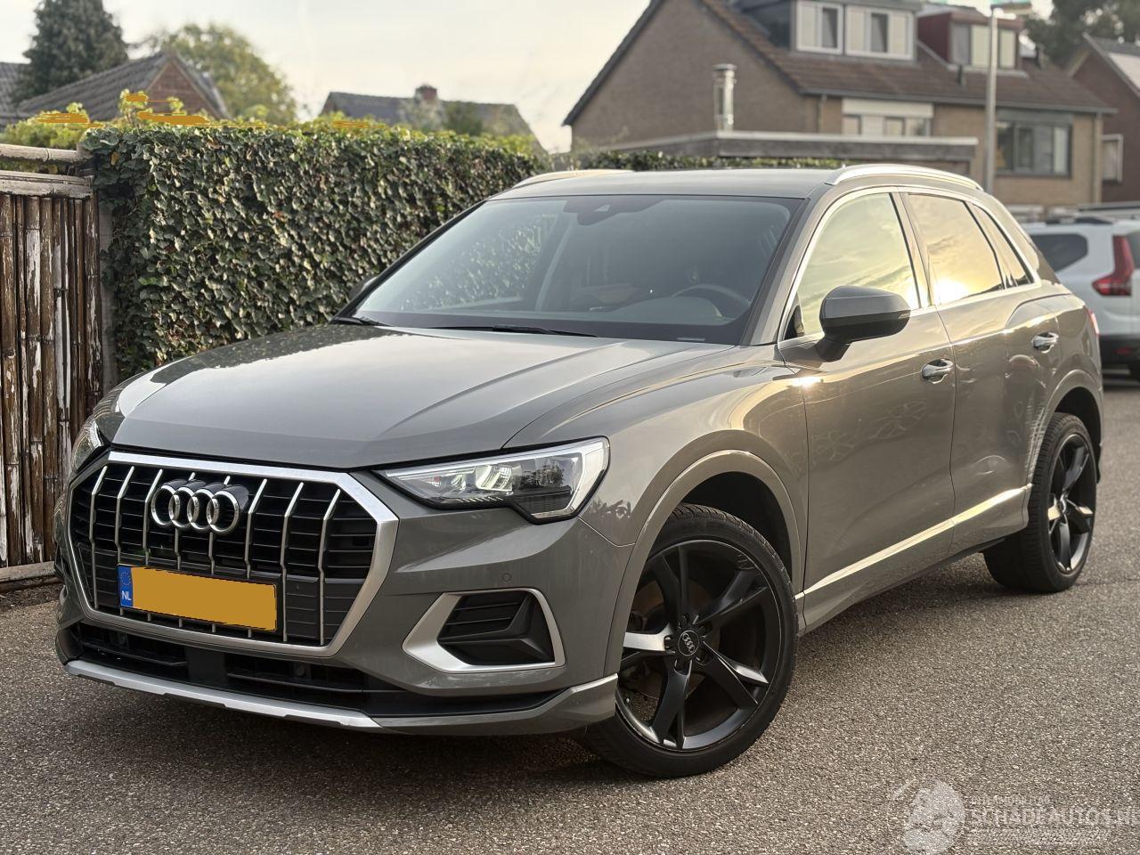 Audi Q3 35 TFSI S-LINE  150 PK AUTOMAAT