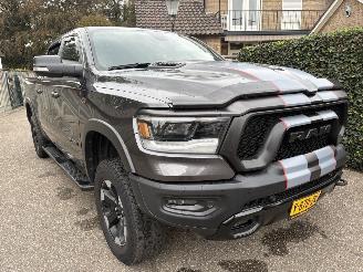 Dodge  RAM 5.7 V8 4X4 CREWCAB LPG 400 PK picture 2