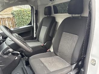 Opel Vivaro 2.0DTI 145 PK L3 LANG 72000KM NAP !! picture 11
