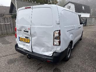 Opel Vivaro 2.0DTI 145 PK L3 LANG 72000KM NAP !! picture 6