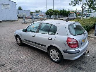 Nissan Almera  picture 4