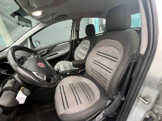 Fiat Punto Evo 1.3 JTD Multijet 85 16V Euro 5 Hatchback  Diesel 1.248cc 63kW (86pk) FWD 2010-04/2011-10 (199AXY; 199BXY) 199B4000 picture 9
