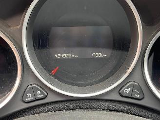 Citroën DS4 1.6 16V VTi 120 Hatchback  Benzine 1.598cc 88kW (120pk) FWD 2011-04/2015-07 (NX5FS) EP6C; 5FS picture 15