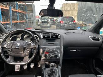 Citroën DS4 1.6 16V VTi 120 Hatchback  Benzine 1.598cc 88kW (120pk) FWD 2011-04/2015-07 (NX5FS) EP6C; 5FS picture 25